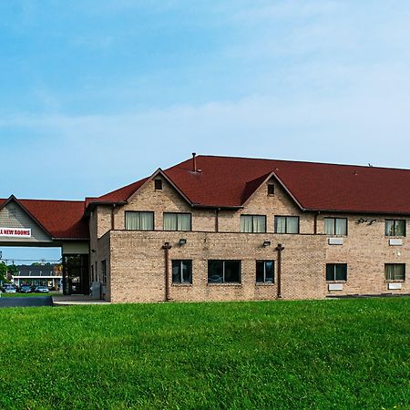 Red Roof Inn & Suites Middletown - Franklin מראה חיצוני תמונה