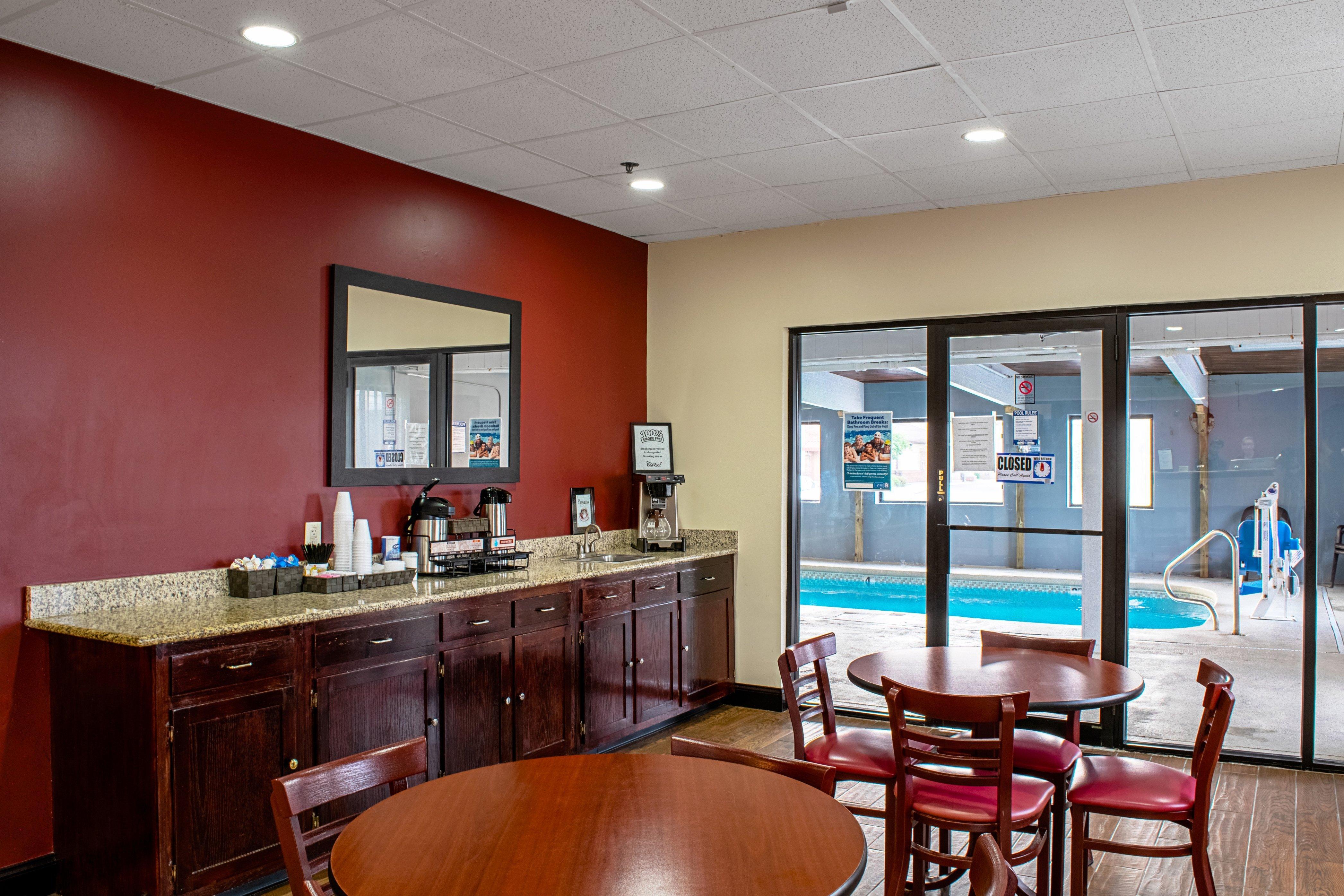Red Roof Inn & Suites Middletown - Franklin מראה חיצוני תמונה