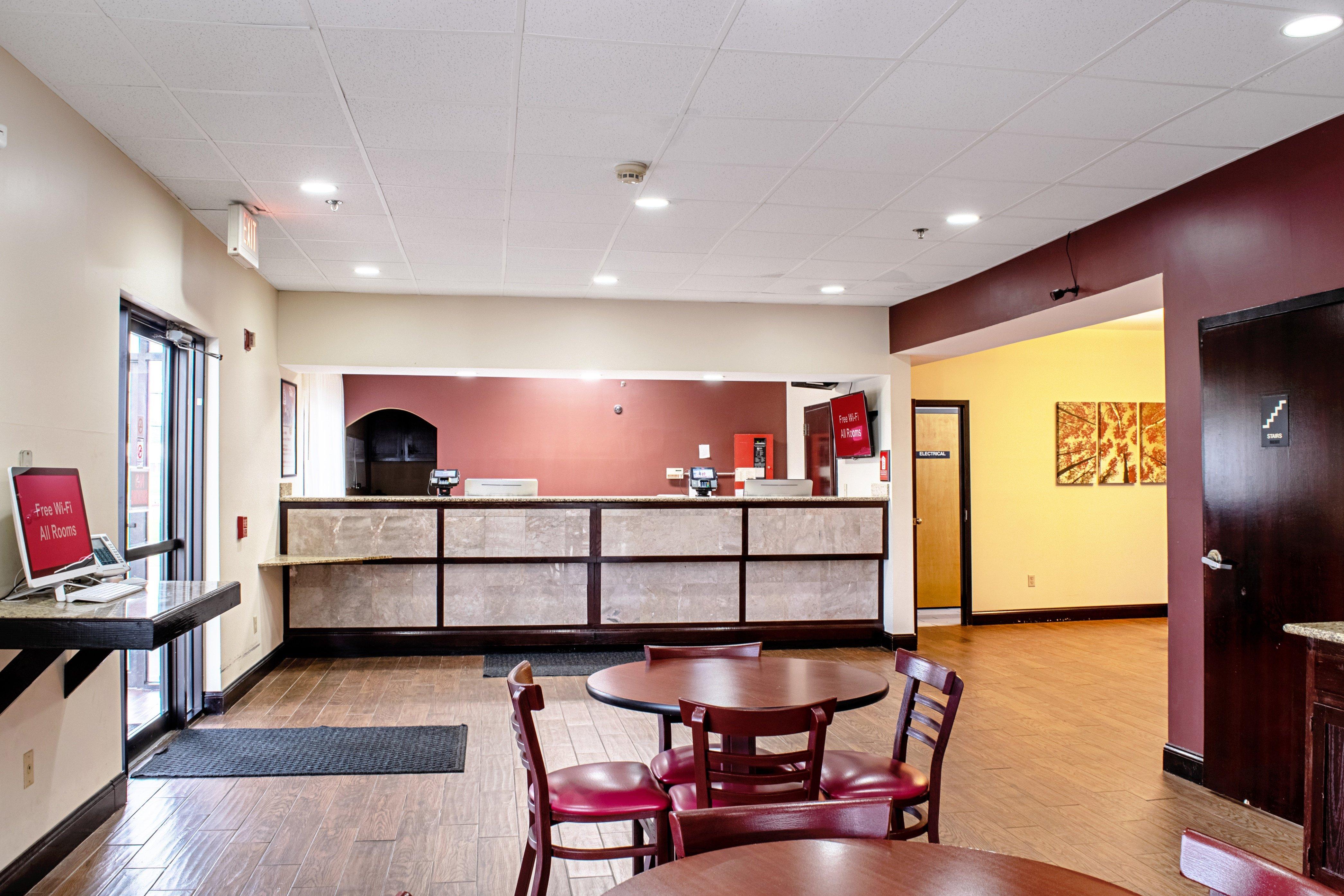 Red Roof Inn & Suites Middletown - Franklin מראה חיצוני תמונה