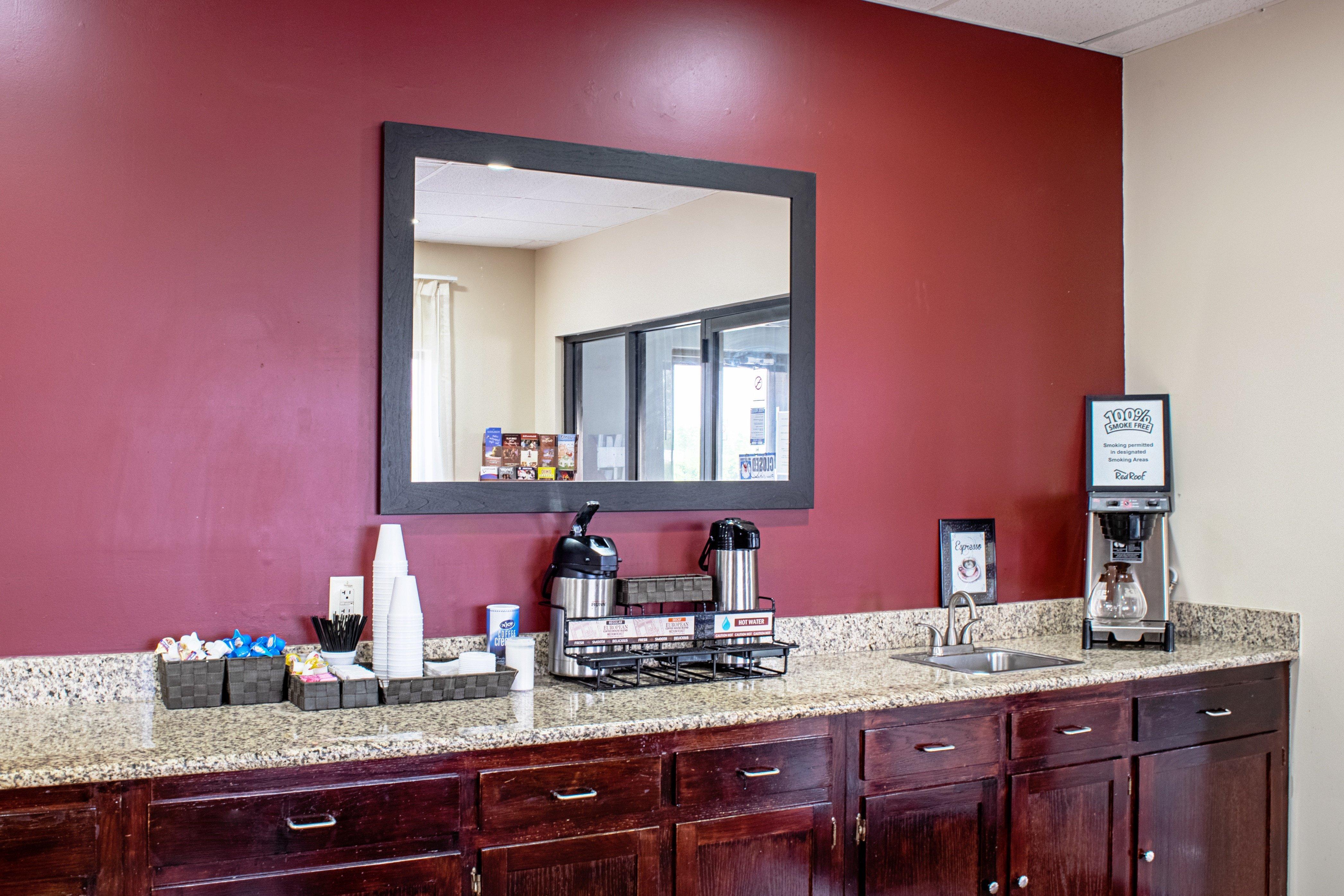 Red Roof Inn & Suites Middletown - Franklin מראה חיצוני תמונה