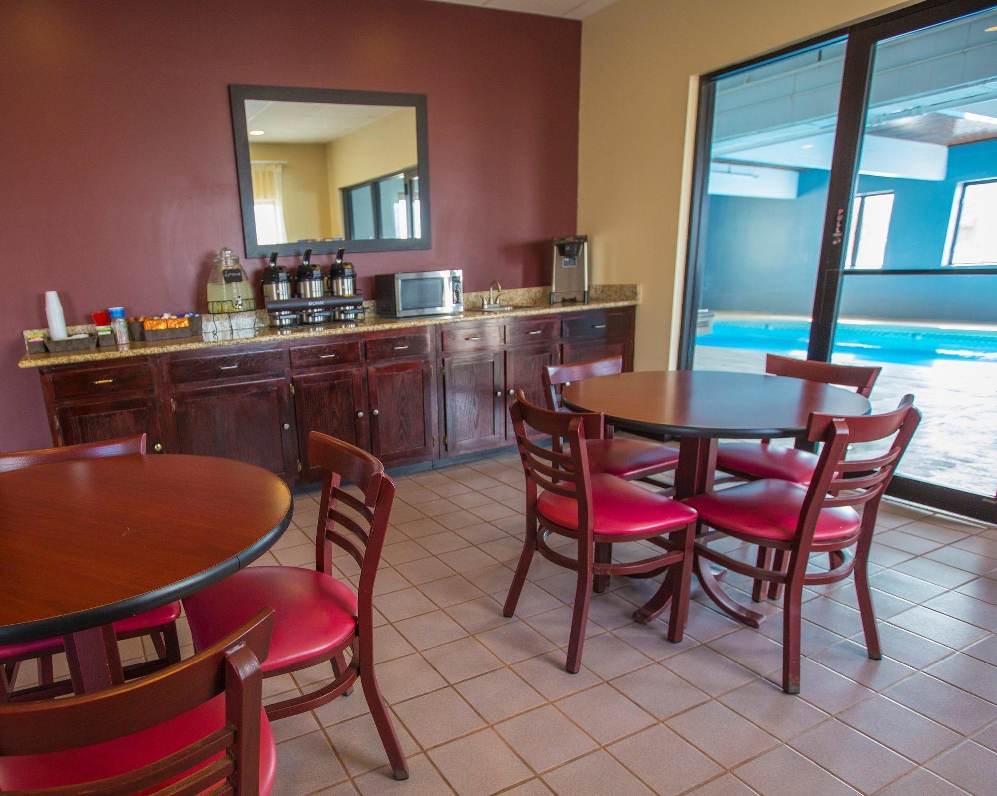 Red Roof Inn & Suites Middletown - Franklin מראה חיצוני תמונה