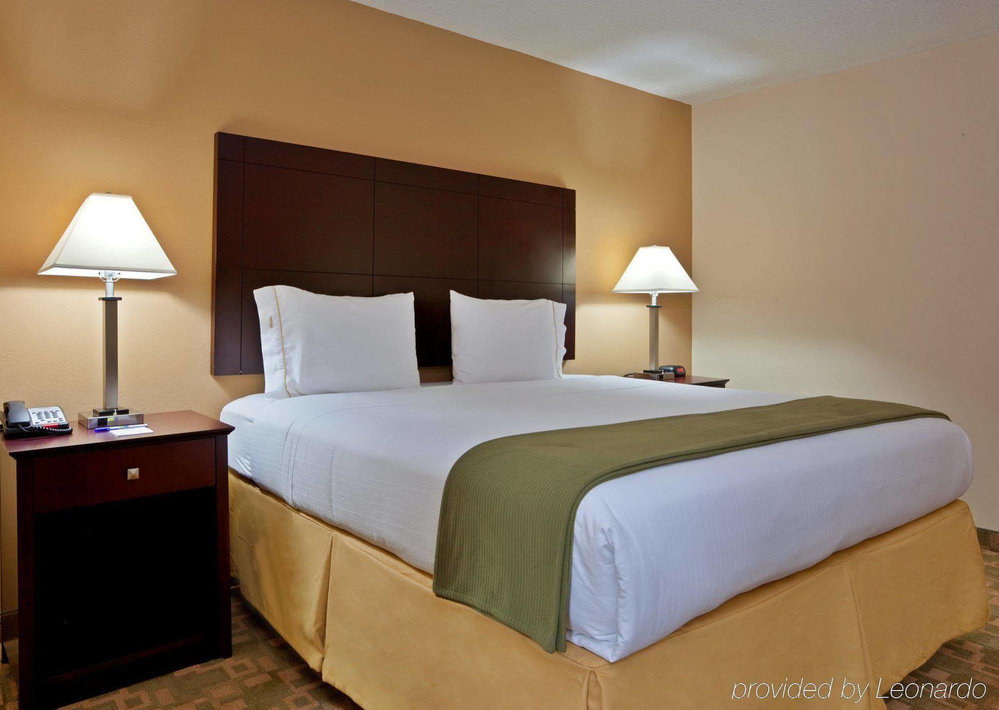 Red Roof Inn & Suites Middletown - Franklin מראה חיצוני תמונה